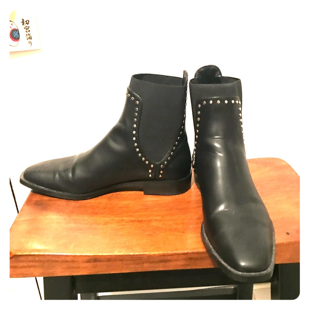 Zara ankle boots with silver studs - worn once!